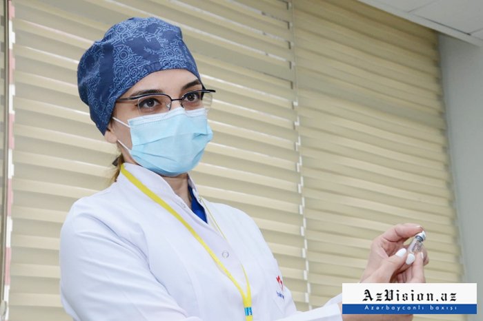  Azərbaycanda indiyədək 65 min nəfər peyvənd olunub 