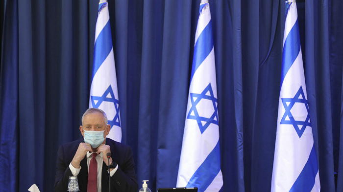 وسط توقعات بانضمام قطر والسعودية... وزير دفاع إسرائيل آسف على "تأخير التطبيع"