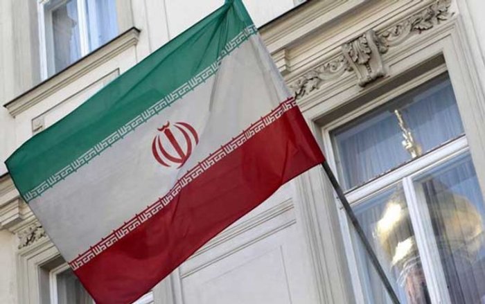 İran səfirliyi Azərbaycan xanımlarını təbrik edib