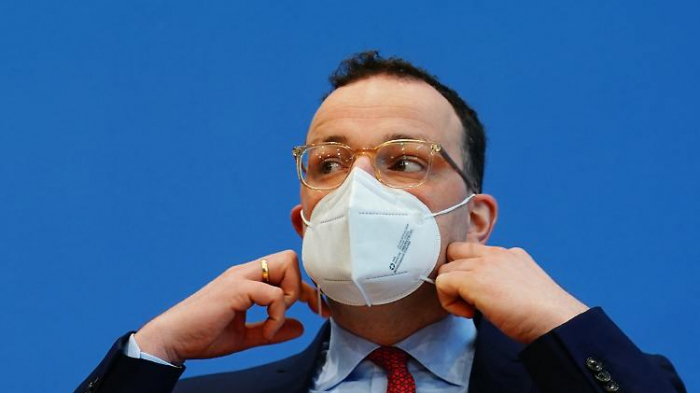 Spahn arbeitet an Liste aller Maskendeals