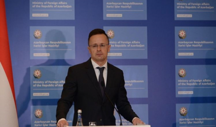    رئيس الخارجية:   "المجر ستبدأ قريبا في استيراد الغاز من أذربيجان"  