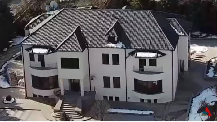 Armenians build villas in Azerbaijan