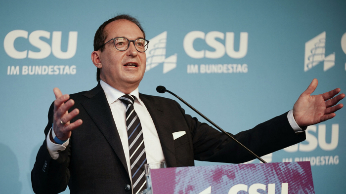 Ranghoher CSU-Politiker für Offenlegung von Nebeneinnahmen über 10.000 Euro