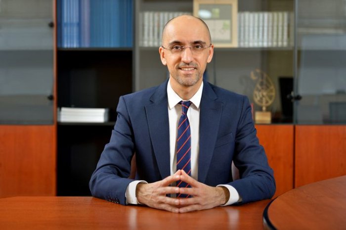 Nazirdən yeni müşavir təyinatı 