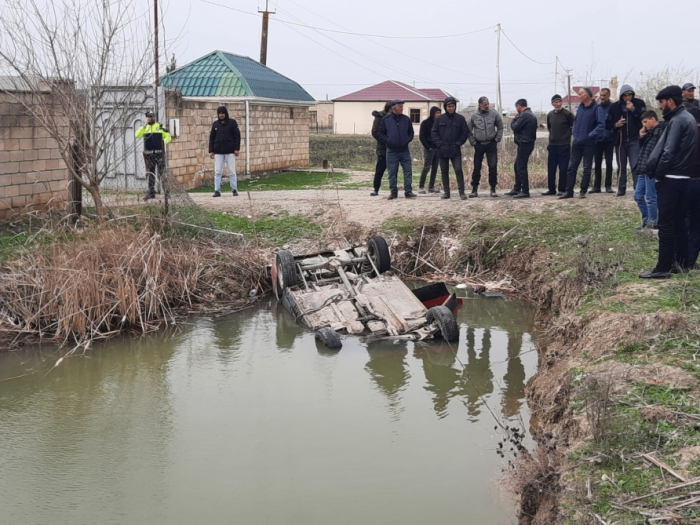 Kürdəmirdə ağır qəza:    1 ölü, 4 yaralı   