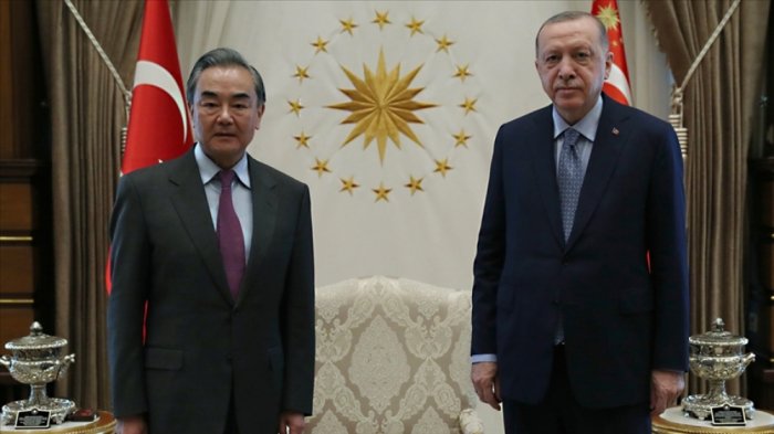 Ərdoğan Çinin xarici işlər nazirini qəbul etdi