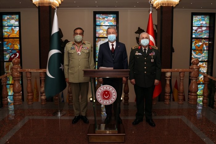 Pakistanın Baş Qərargah rəisi Türkiyəyə səfər edib