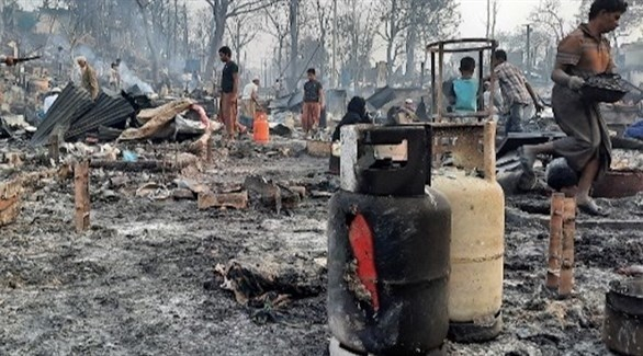 15 قتيلاً و400 مفقود في حريق مخيم لاجئين روهينجا ببنغلادش