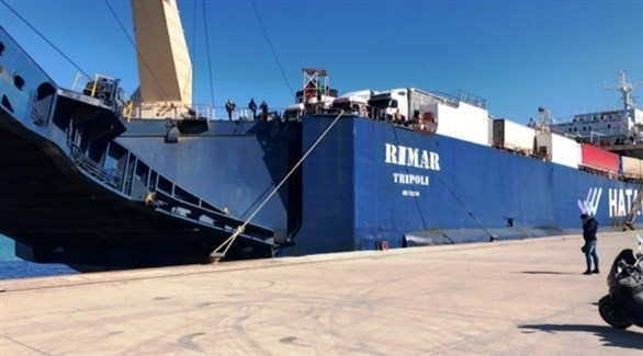 وصول سفينة محملة بشحنات أكسجين إلى مرفأ طرابلس في لبنان
