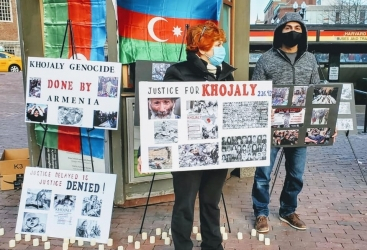 Los azerbaiyanos de Boston organizan una protesta silenciosa para conmemorar el aniversario del genocidio de Joyalí