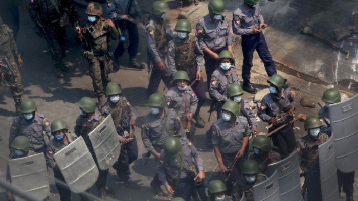 Erneut Zusammenstöße zwischen der Polizei und Demonstrierenden