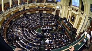 "ممنوع التصفيق داخل القاعة"... مجلس الشيوخ المصري يدرس القرار