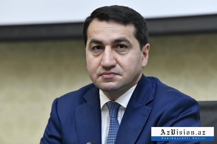   حكمت حجييف:  "على أرمينيا أن تعتذر للشعب الأذربيجاني" 