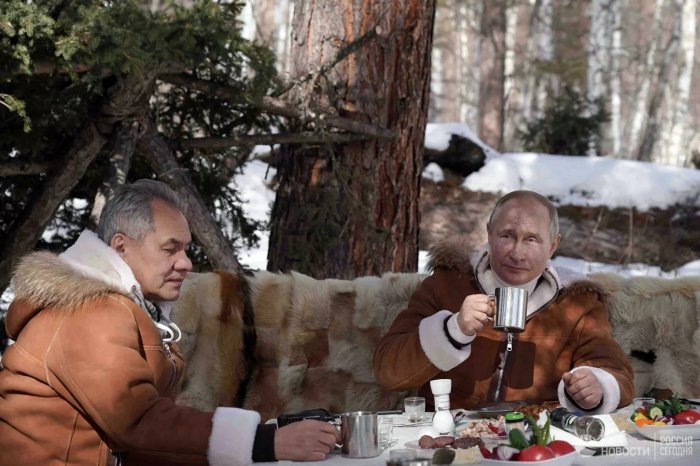 Putin həftəsonu Sibirdə istirahət edir