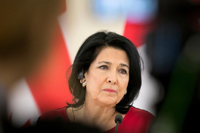 Gürcüstan prezidenti peyvənd olunacaq