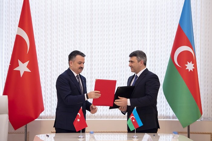    Azərbaycanla Türkiyə arasında Bəyannamə imzalandı   