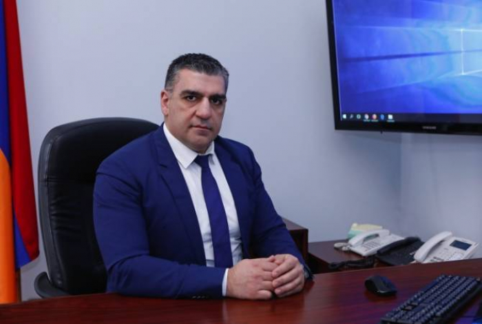 Ermənistan parlamentinin aparat rəhbəri istefa verdi