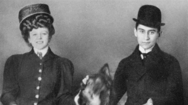 Noventa y nueve maneras de esclarecer el misterio de Kafka