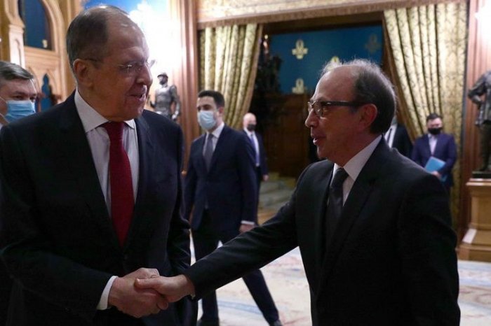 Lavrov Ayvazyanla Qarabağ bəyanatlarını müzakirə edib