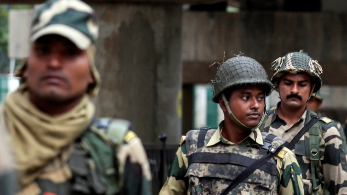Mueren 22 policías y más de 30 resultan heridos por guerrilleros durante una redada antimaoísta en la India