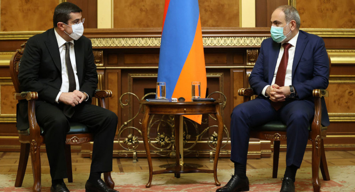 Armenia’s PM meets Arayik Harutyunyan
