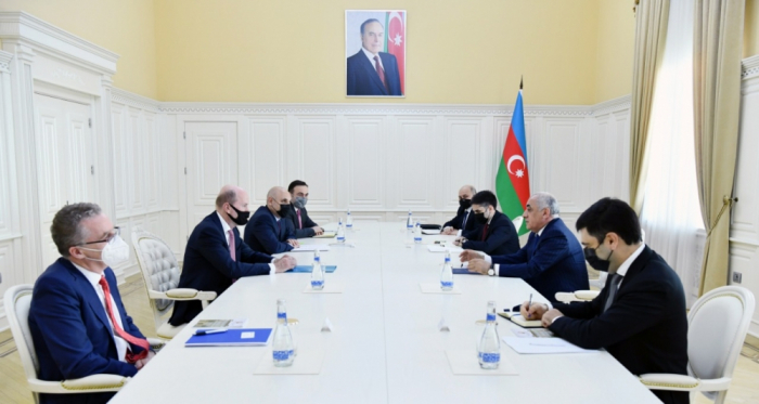 Azerbaijan’s premier meets with BP regional president