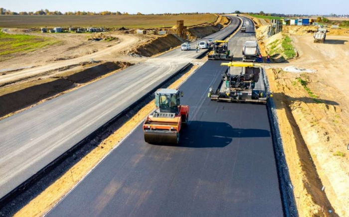  5 millions de manats alloués à la construction routière dans la région de Hadjigaboul 
