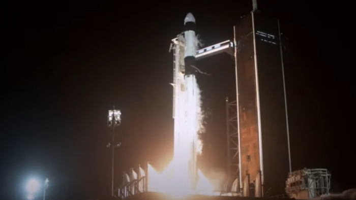   La fusée SpaceX a décollé vers l