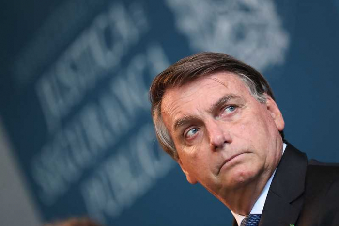 Brazil’s Bolsonaro says military would follow his orders to take the streets