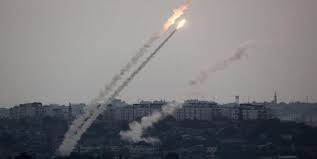 Israel informa del lanzamiento de otro misil desde el territorio de Gaza
