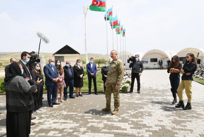 Prezidentin Zəngilan sakinləri ilə səmimi dialoqu 