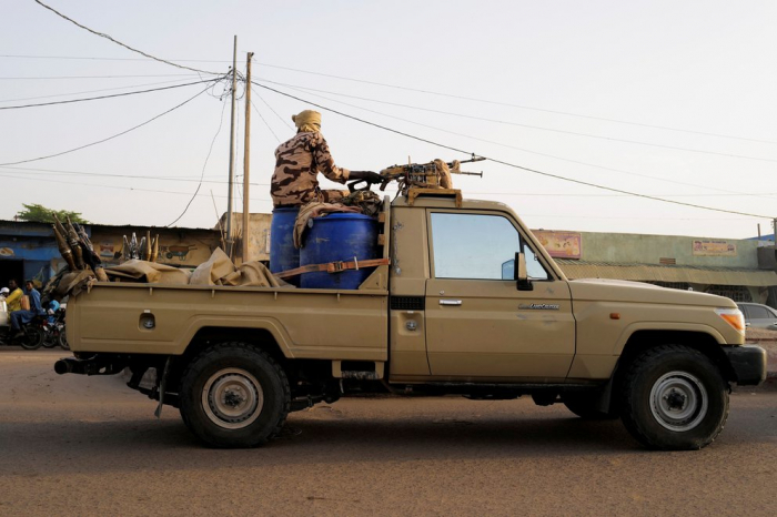 Tras la muerte del dictador de Chad en combate, las protestas contra la junta militar que preside su hijo dejaron dos muertos