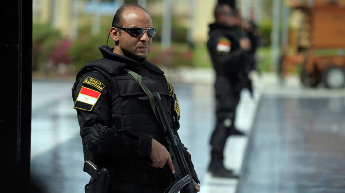 مصر... مقتل ضابط شرطة كبير في اشتباك مسلح مع سفاح
