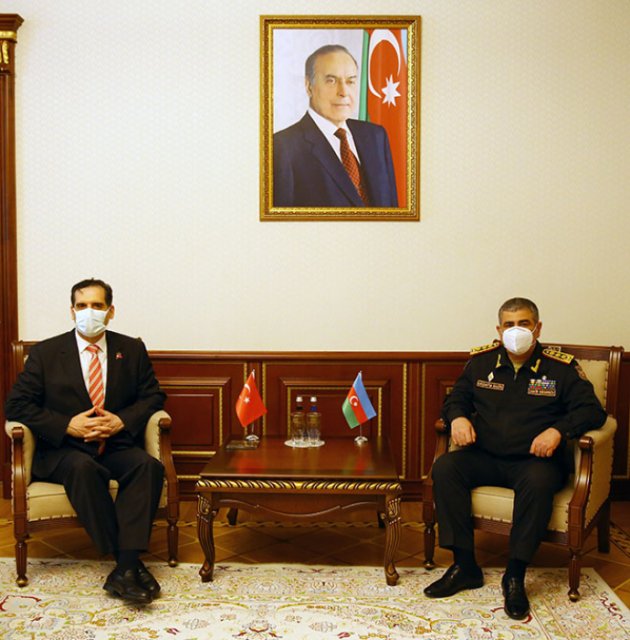  Müdafiə naziri Erkan Özoral ilə görüşüb 