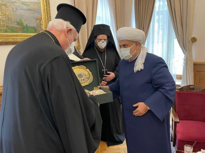 Şeyxülislam patriarx və mitropoliti Qarabağa səfərə dəvət edib -    FOTO   