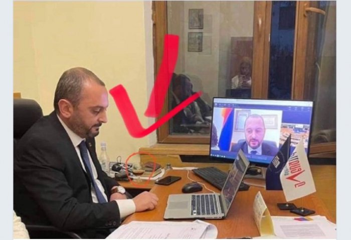  Erməni deputat Avronestin iclasına sərxoş halda qatıldı   