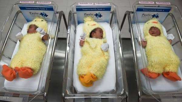 الصين تدرس تغيير قوانين "الإنجاب".. وتسمح بـ"الطفل الثالث"