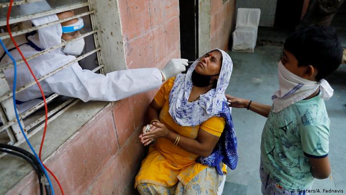 India reports new record daily rise in coronavirus cases