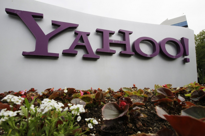 Verizon to sell internet trailblazers Yahoo, AOL for $5 billion