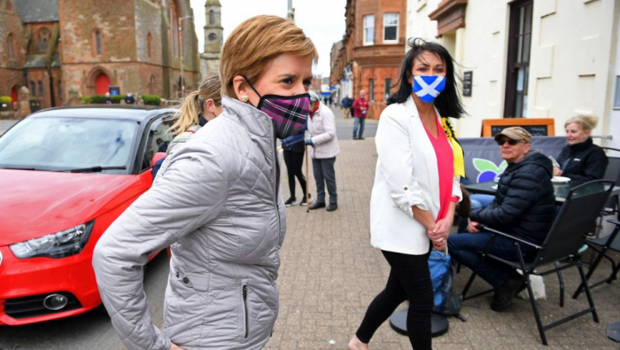 Schottische Politiker hoffen auf neues Unabhängigkeitsreferendum