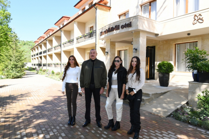  Prezident ailəsi ilə Şuşada “Xarı Bülbül” otelində -  VİDEO+FOTOLAR   