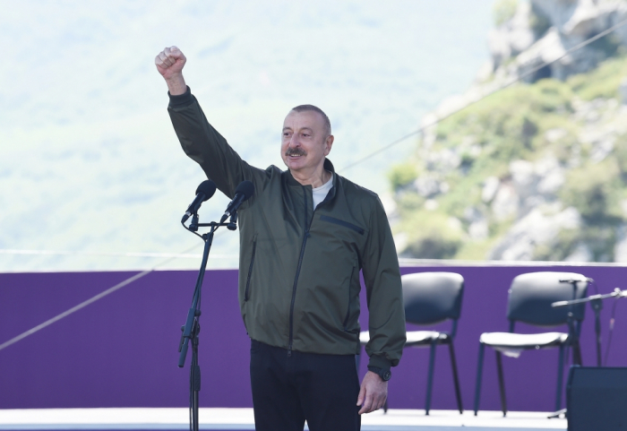  "Nächstes Jahr werden wir den 270. Jahrestag von Schuscha feiern"  - Präsident  