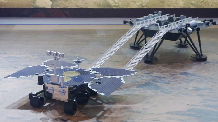   Chinesischer Rover landet auf dem Mars  