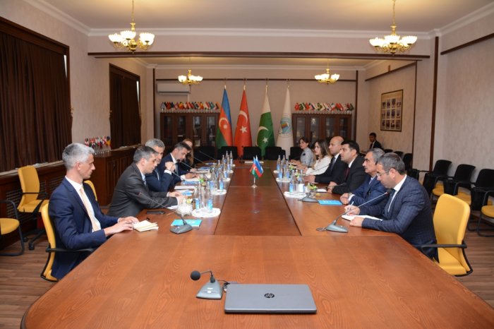 Fransa səfiri Naxçıvan Dövlət Universitetində olub