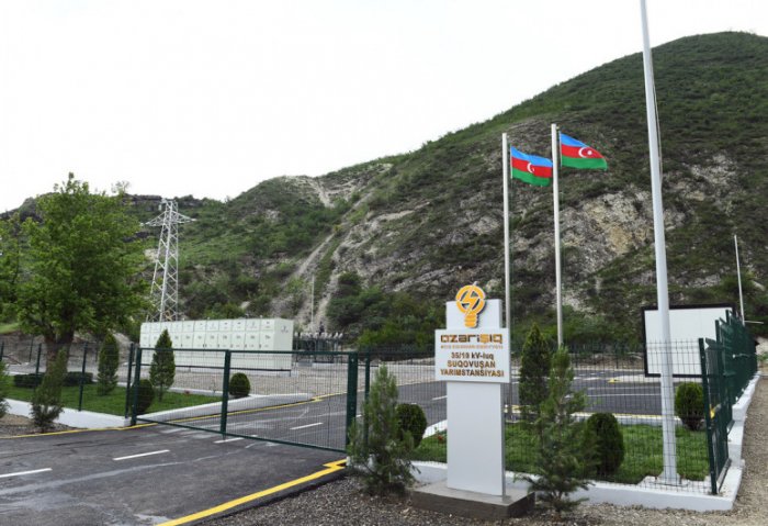   Sugovushan se suministra con electricidad  