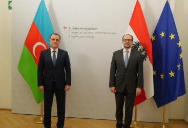   تبادل الآراء حول آفاق العلاقات الثنائية بين أذربيجان والنمسا  