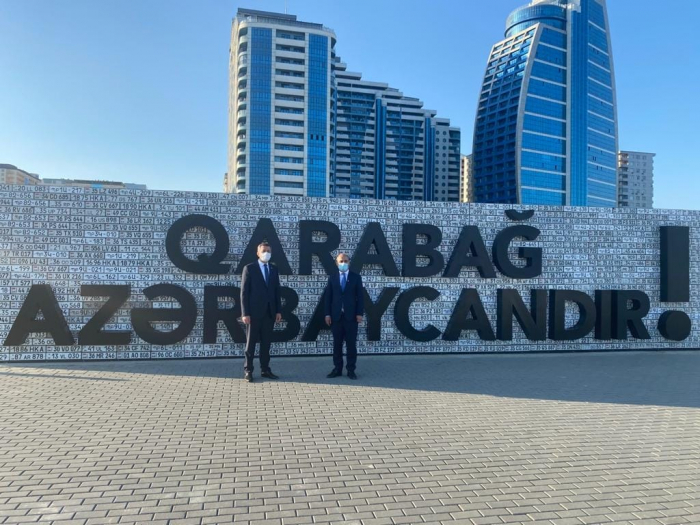  Le ministre turc de l’Education nationale visite le Parc des butins de guerre à Bakou  