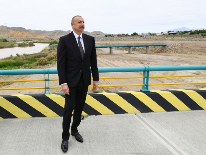  Präsident Ilham Aliyev besucht Aghdam 