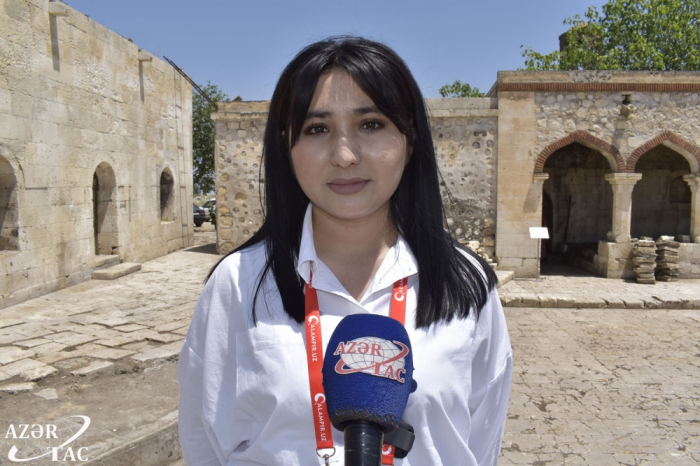  "Es ist sehr schwierig, die Zerstörung in Aghdam zu sehen"  - usbekische Journalistin