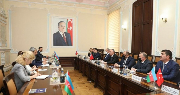   Aserbaidschan und Türkei unterzeichnen ein Memorandum über internationale rechtliche Zusammenarbeit  